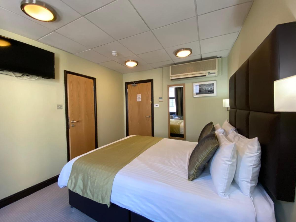 Hotel The Civil Service Club Londra